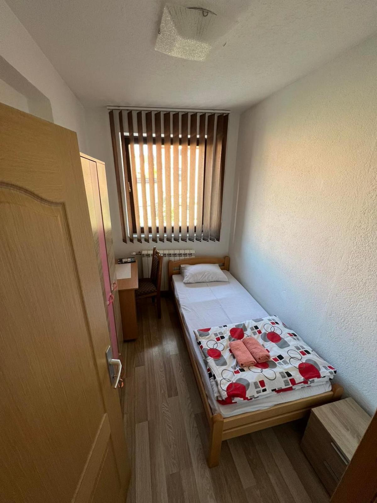 Stari Grad Hotel Doboj Exterior photo